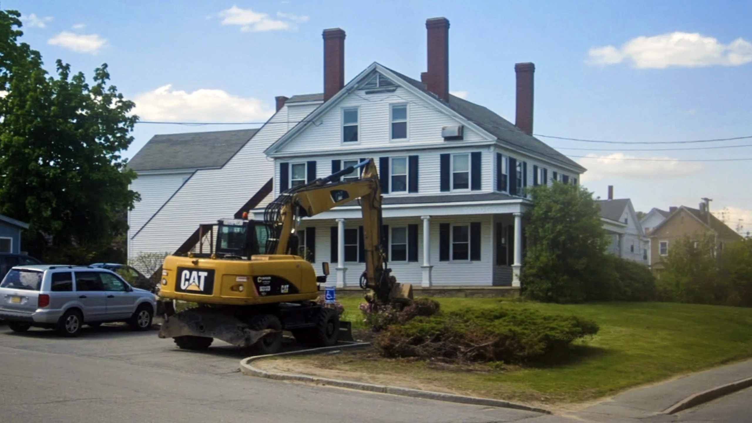 Historic Deering House Offered for $1 in Bath, Maine—Buyer Must Relocate by 2027