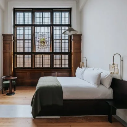A-nrd Revitalizes Glasgow's Arthouse Hotel, Reflecting the City's Rich Industrial History