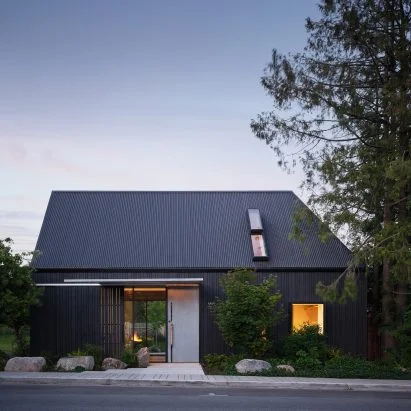 Custom Artist Studio Blends Art and Nature on Orcas Island