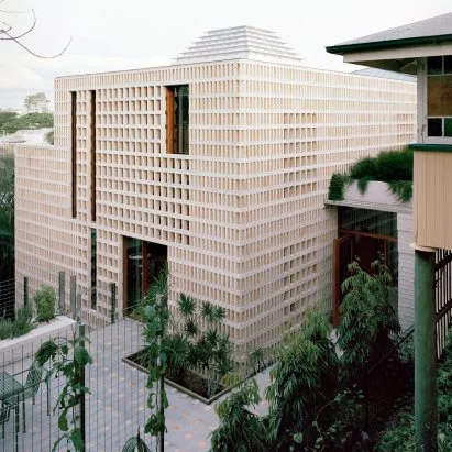 Diverse Multi-Generational Homes Across India, Australia, and the UK