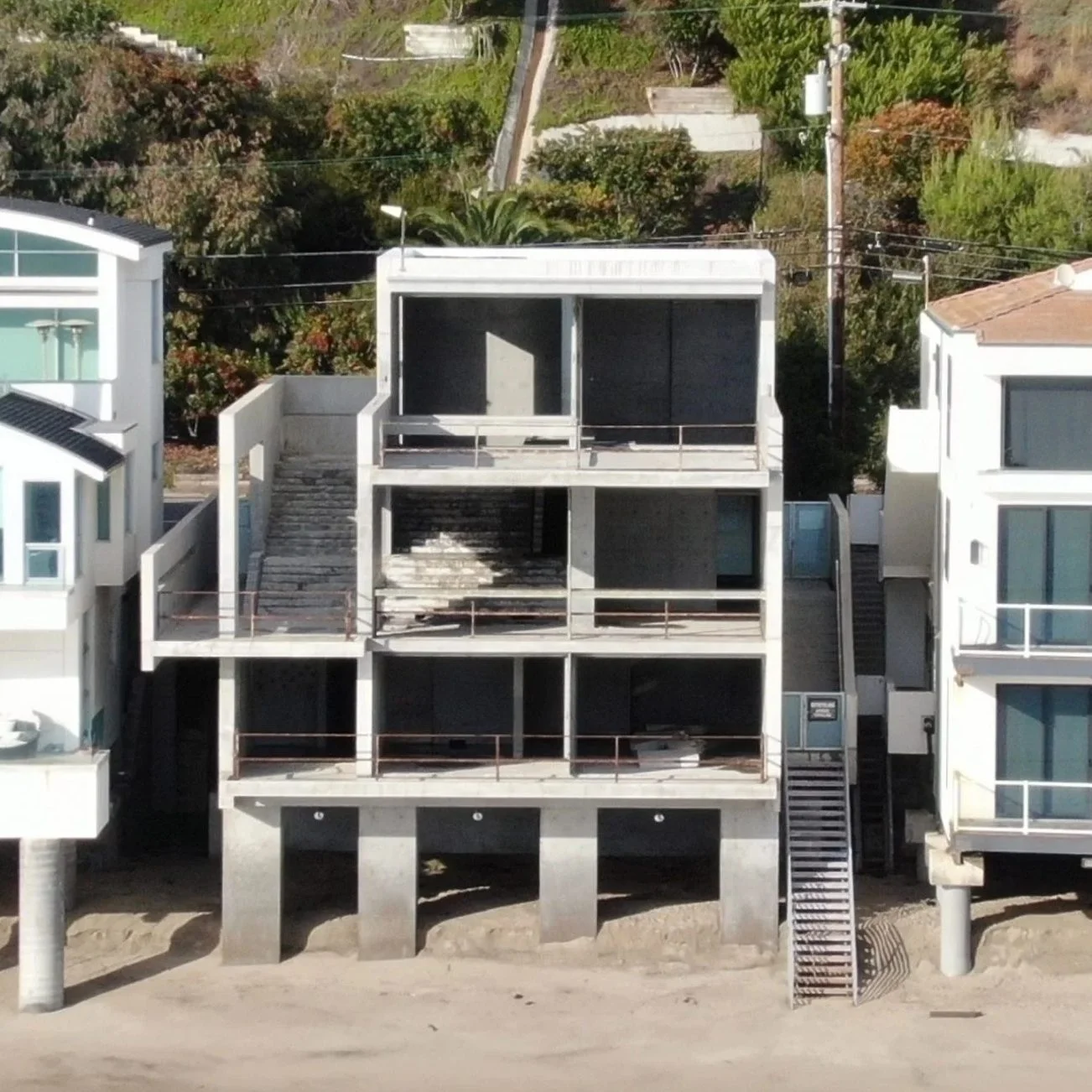 Beach house gutted by Kanye West