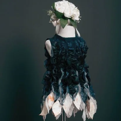 Revolutionizing Fashion: The Sustainable Mycelium Dress Capable of Self-Repair