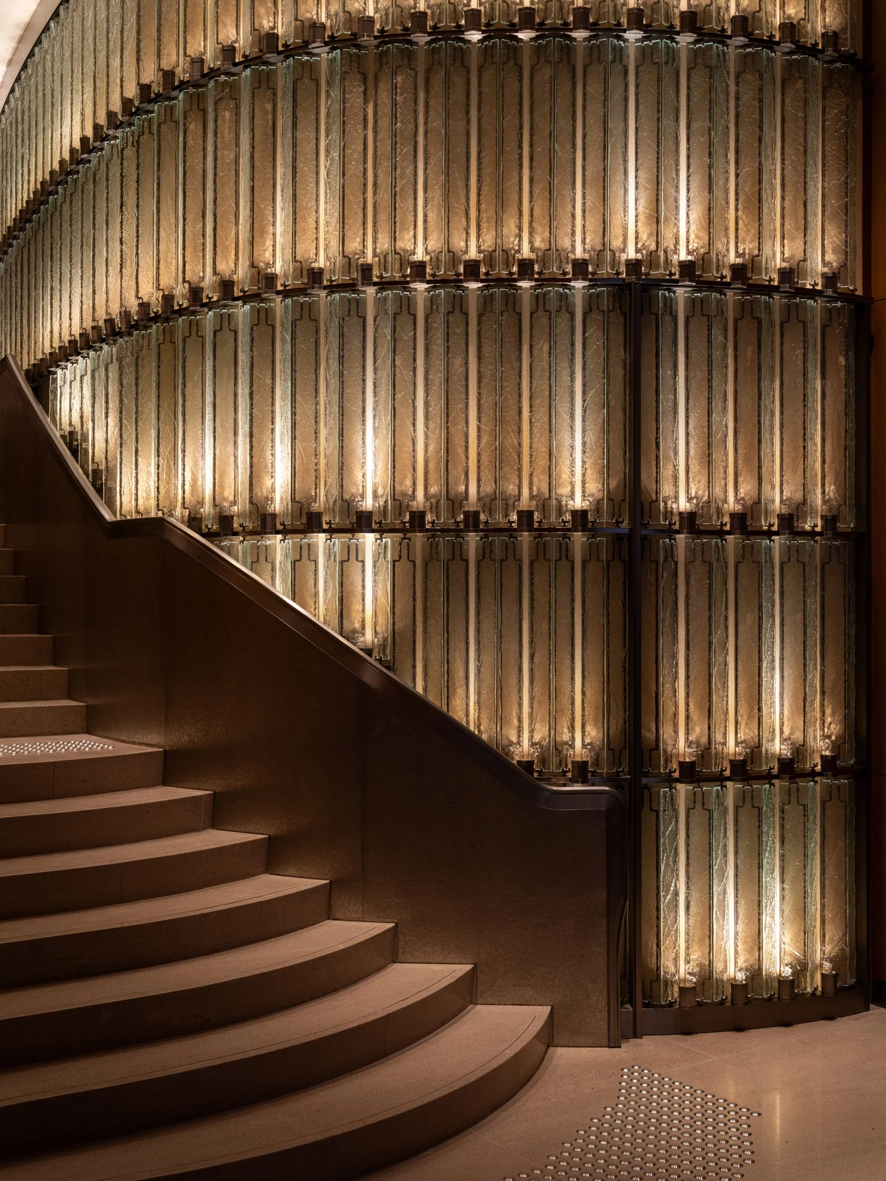 Mandarin Oriental The Landmark Hong Kong by Joyce Wang Studio